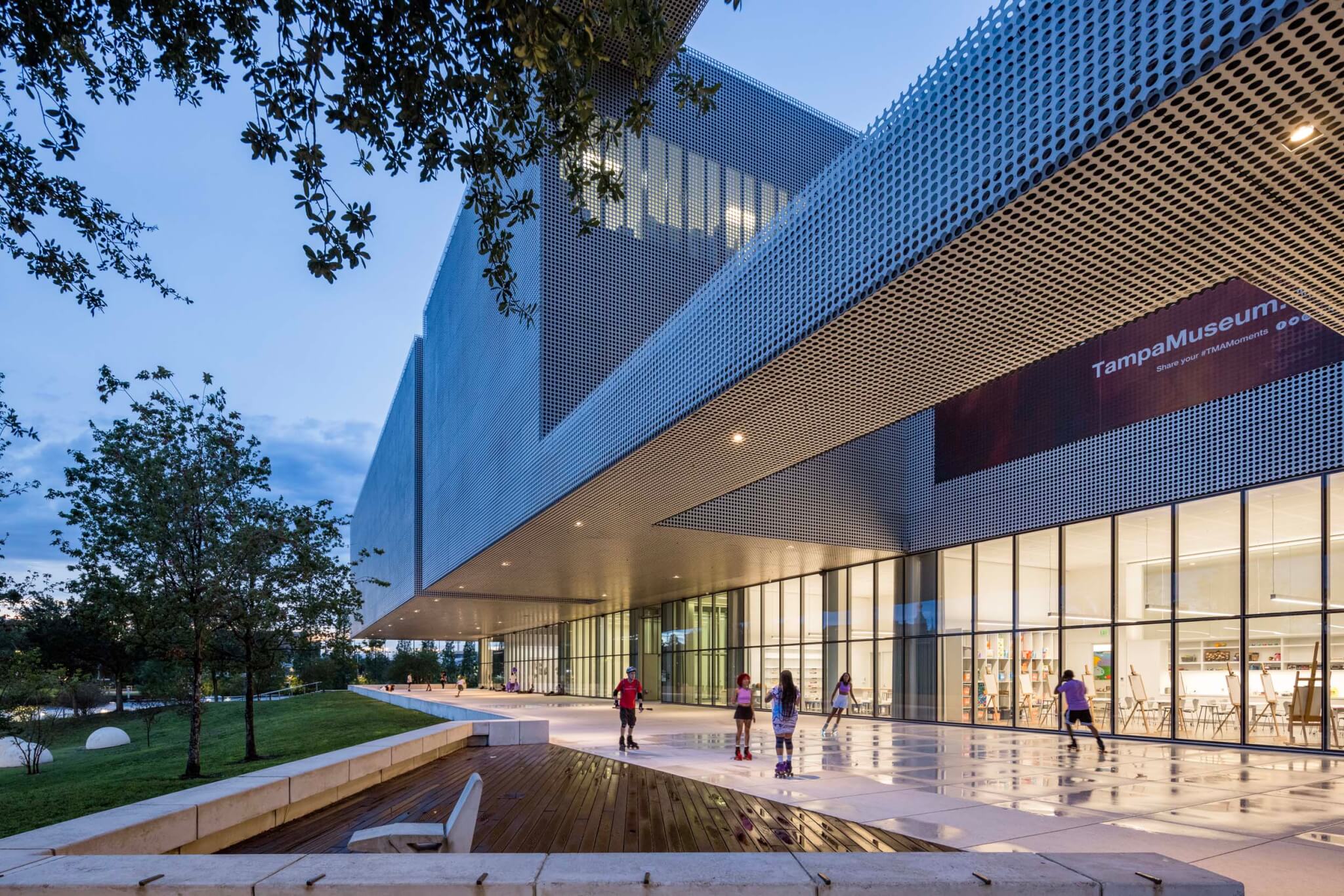 Tampa Museum of Art glazing on the ground floor